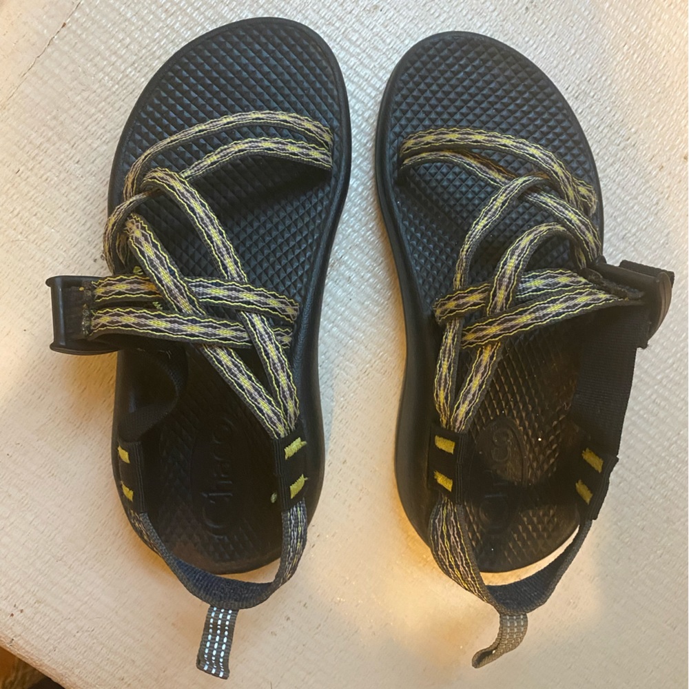 Chacos!